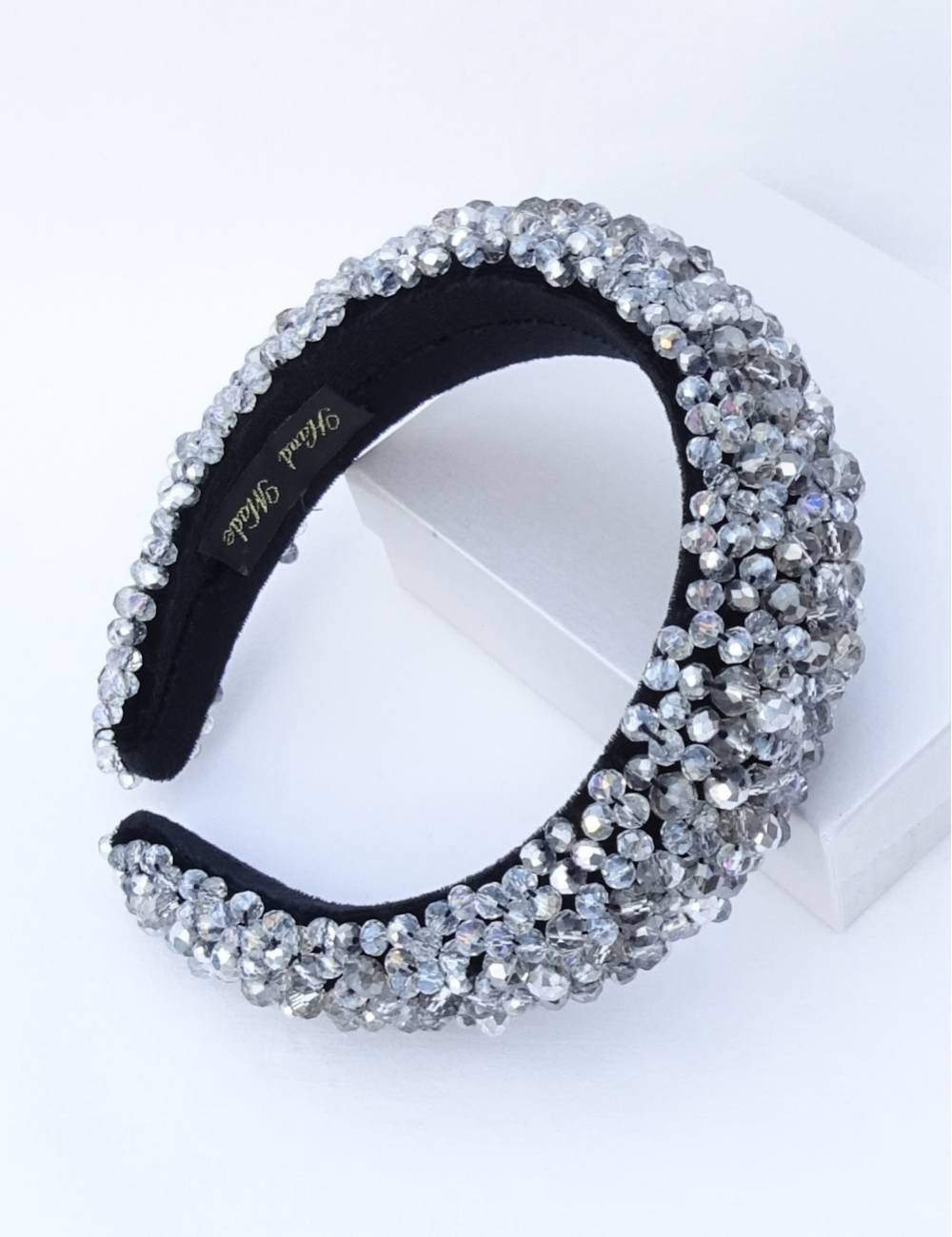 Diadema pedreria plata