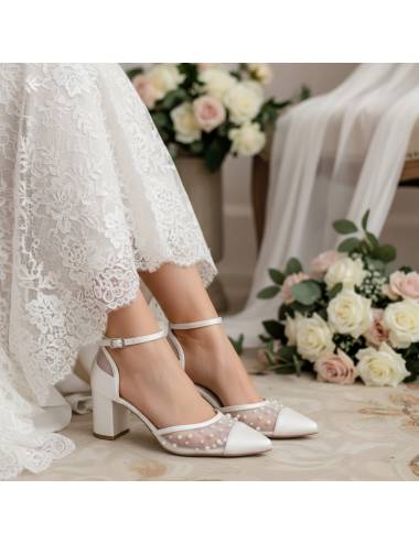 zapatos de novia tacon ancho. Zapatos Novia con tacones anchos, cerrados, con perlas, elegantes y comodos