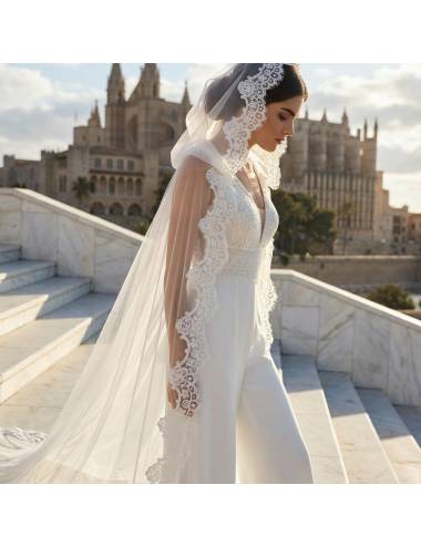 Mantelli da sposa con strascico