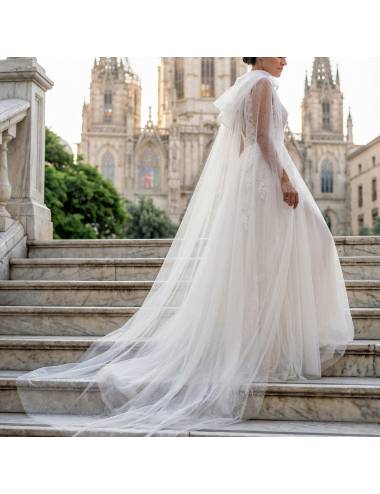 capas de novia de tul glitter con capucha